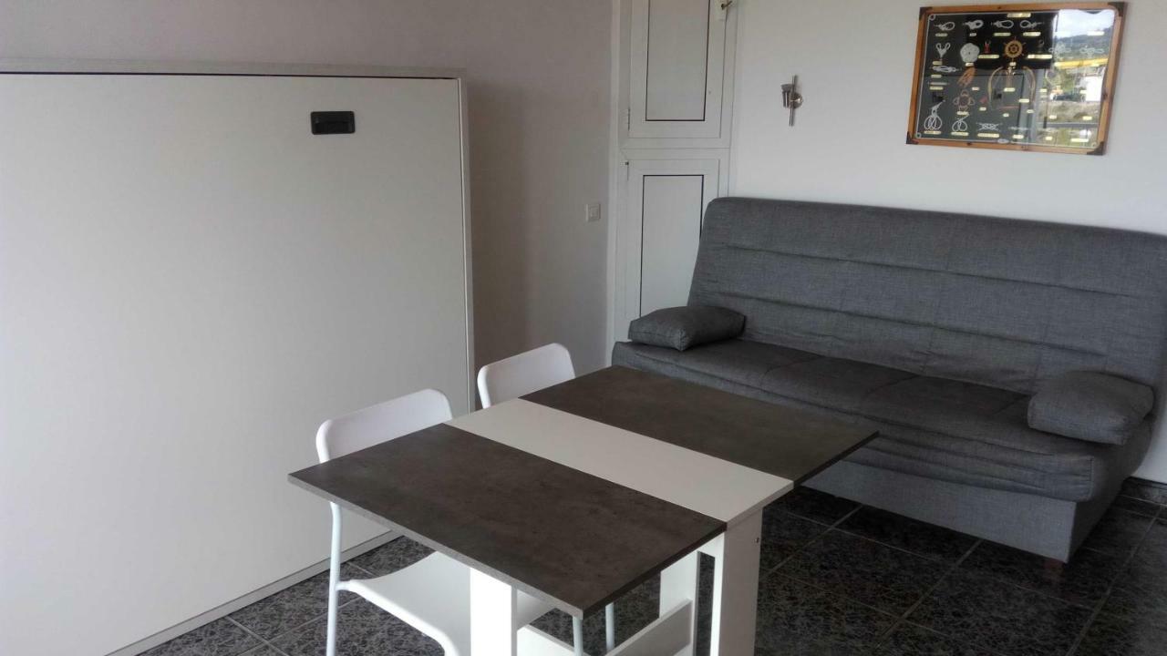 R&G Pineda Apartamento La Pineda Esterno foto